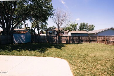 1519 8th Ave NE, Jamestown, ND 58401 - photo 6