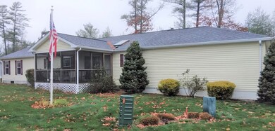 1012 Simmons Rd, Middleborough, MA 02346 - photo 3