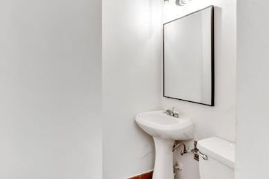 1112 Bourbon St, New Orleans, LA 70116 - photo 6