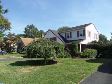 2536 Fernwood Ave, Abington, PA 19001 - photo 2