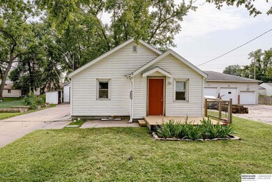 217 W Charles St, Valley, NE 68064 - photo 2