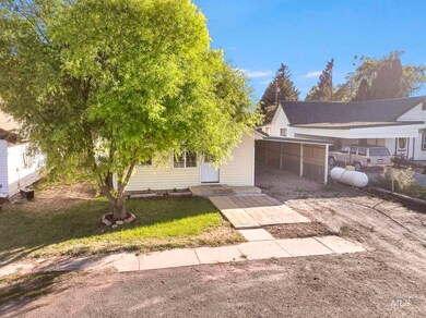 230 2nd St, Hazelton, ID 83335 - photo 4