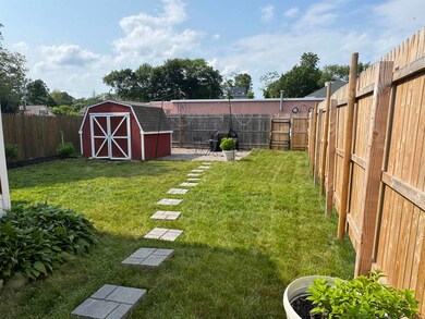 8 Monroe St, Dover, NH 03820 - photo 3