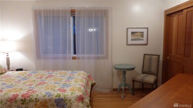 821 Edmonds St, Edmonds, WA 98020 - photo 7