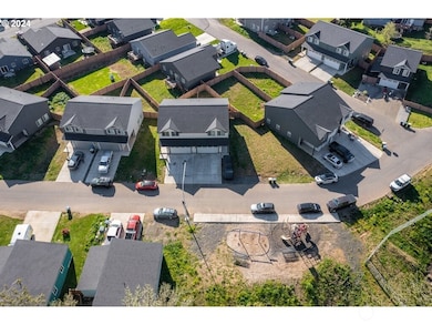 213 Oak St, Winlock, WA 98596 - photo 4