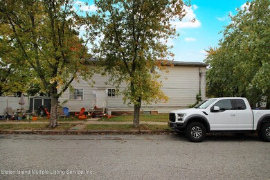1051 Rathbun Ave, Staten Island, NY 10309 - photo 2