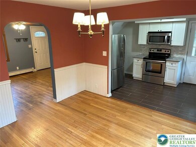 2432 S Law St unit 2434, Allentown, PA 18103 - photo 5