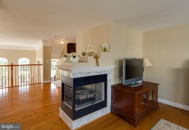 42273 Terrazzo Terrace unit 616, Stone Ridge, VA 20105 - photo 4