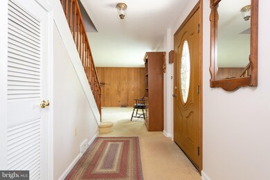 105 Powderhorn Dr, Phoenixville, PA 19460 - photo 2