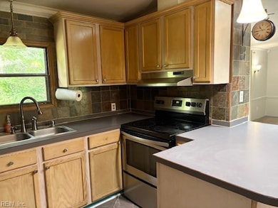 975 Burchs Mill Rd, Urbanna, VA 23175 - photo 6