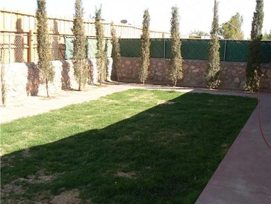 228 Maricela Dr, El Paso, TX 79915 - photo 5