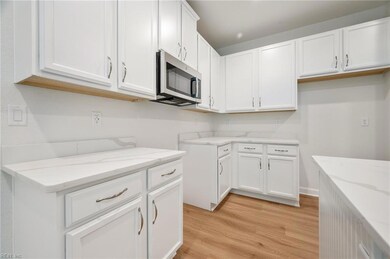 1005 Ventana St unit 101, Suffolk, VA 23435 - photo 6