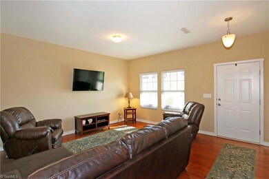 111 Coddington Ln, Statesville, NC 28625 - photo 4