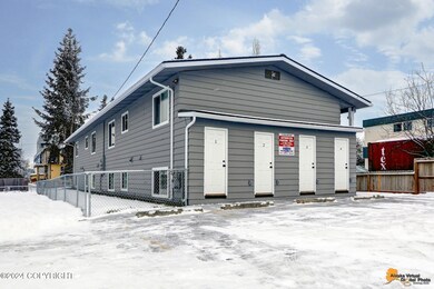 818 E 10th Ave, Anchorage, AK 99501 - photo 3