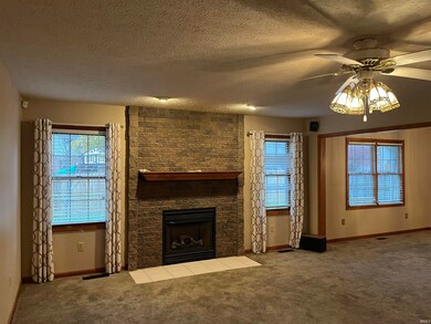 6655 Oak View Ct, Newburgh, IN 47630 - photo 4