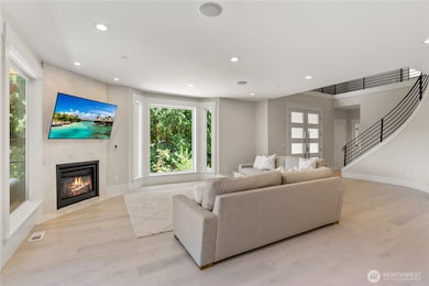 16831 84th Ln NE, Kenmore, WA 98028 - photo 6