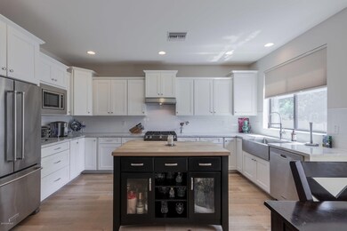 Kitchen (5)-SMALL