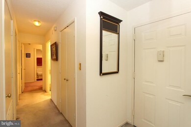 The Fairways unit 6-414, Silver Spring, MD 20906 - photo 4