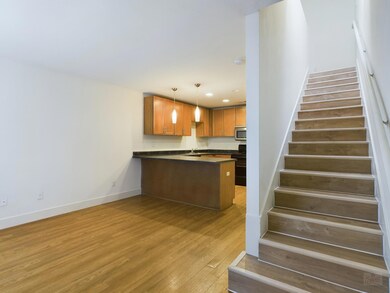 711 W 32nd St unit 143, Austin, TX 78705 - photo 2