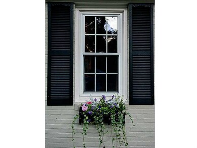 28 Aurora Dr, Cumberland, RI 02864 - photo 4