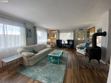 unlisted-address, Brookings, OR 97415 - photo 7