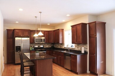 23 Nazneen Cir unit 23, Hopkinton, MA 01748 - photo 2