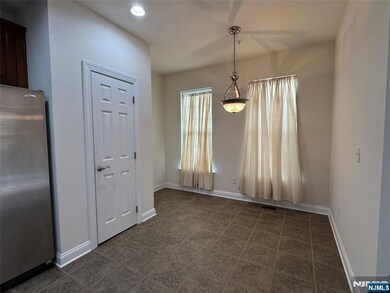 306 April Way unit 306, Middletown, NJ 07748 - photo 4