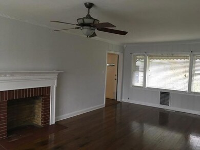 Doughty Family Room