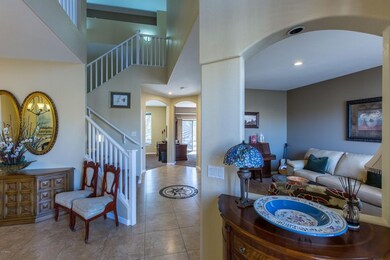 6) FORMAL LIVING