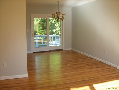 7 Judy Dr, Schenectady, NY 12302 - photo 6