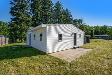 59945 Red Arrow Hwy, Hartford, MI 49057 - photo 3