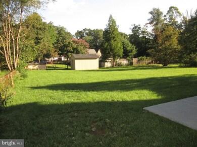 902 Winhall Way, Silver Spring, MD 20904 - photo 6