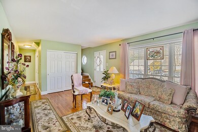28 Henry St, Delran, NJ 08075 - photo 2