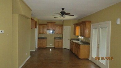 2407 Flipper Dr, Edinburg, TX 78541 - photo 5