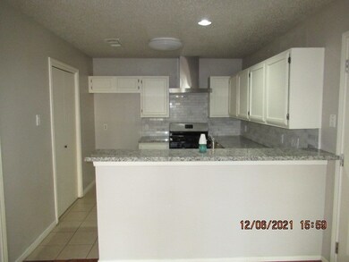 8414 Lake Crystal Dr, Houston, TX 77095 - photo 6