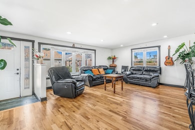 4158 W 58th Place unit 4158, Chicago, IL 60629 - photo 3