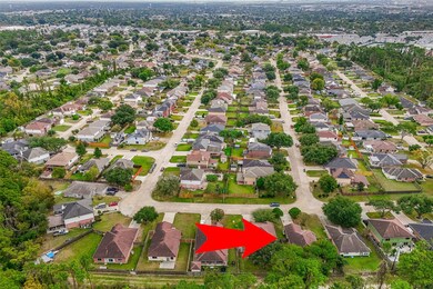 718 Saint Edwards Green Dr, Houston, TX 77015 - photo 4