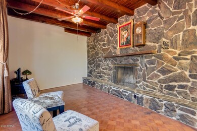 Sunnyslope Living Room1