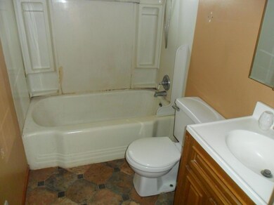 1079455_fbath