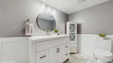 08_2371DeerpathDr_Unit101_2015_HiRes