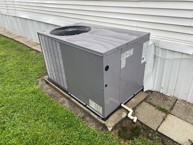 4year old Air Conditioner