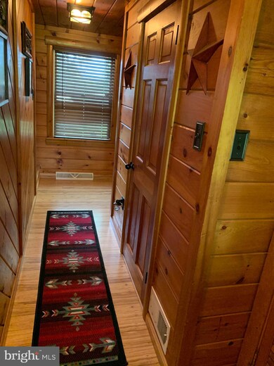 81 Kurtz Mill Rd, Mohnton, PA 19540 - photo 4