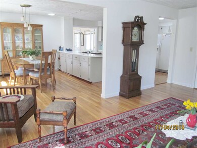 10 Forest Dr, Bedford, NH 03110 - photo 2