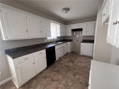 5016 NW 62nd St, Oklahoma City, OK 73122 - photo 6