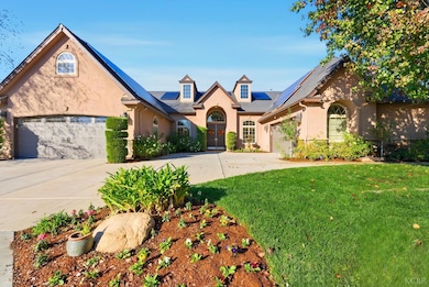 170 W Pioneer Way, Hanford, CA 93230 - photo 2