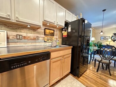 25 Alpine St unit 8, Hyde Park, MA 02136 - photo 7