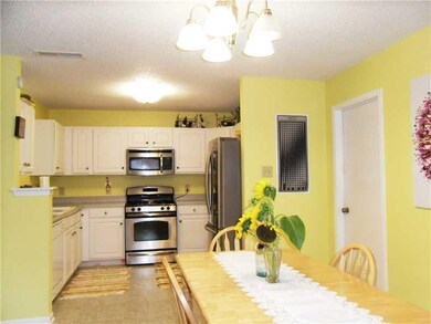 928 Ravine Dr, Franklin, IN 46131 - photo 5