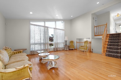 18 S Vista Ave, Addison, IL 60101 - photo 5