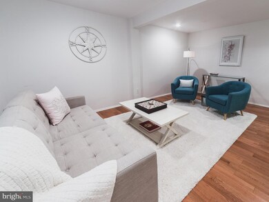 11515 Underoak Ct, Reston, VA 20191 - photo 3