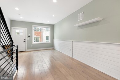 1406 S Taylor St, Philadelphia, PA 19146 - photo 7